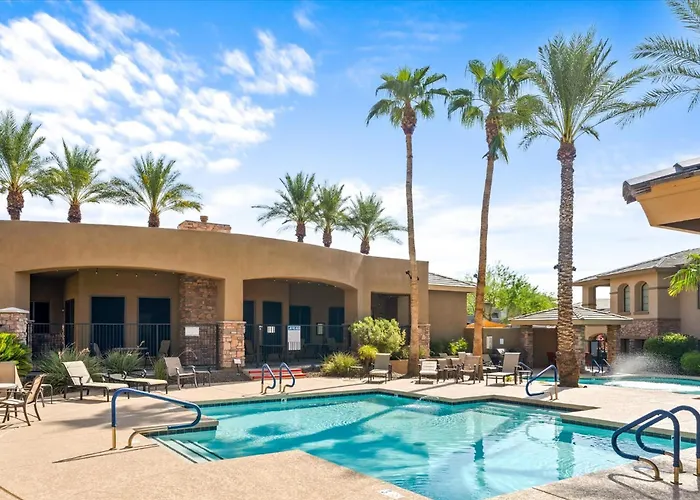 Holiday home Shared Poolside Fun-hot Tub-gym &