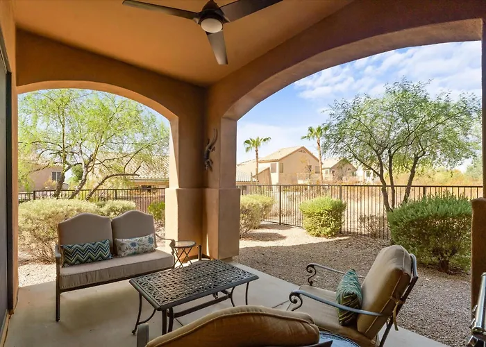 Holiday home Shared Poolside Fun-hot Tub-gym & Phoenix